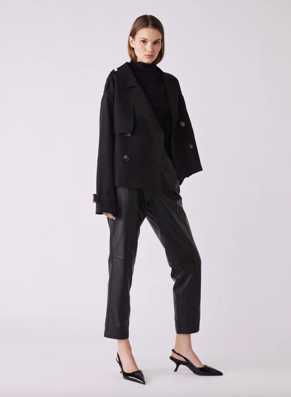 Avenue Cropped Trench / Black
